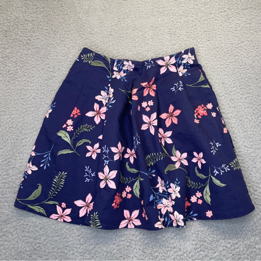 Stradivarious Mini Skirt With Pockets Women 0 Blue Floral Pleated Pockets Summer
